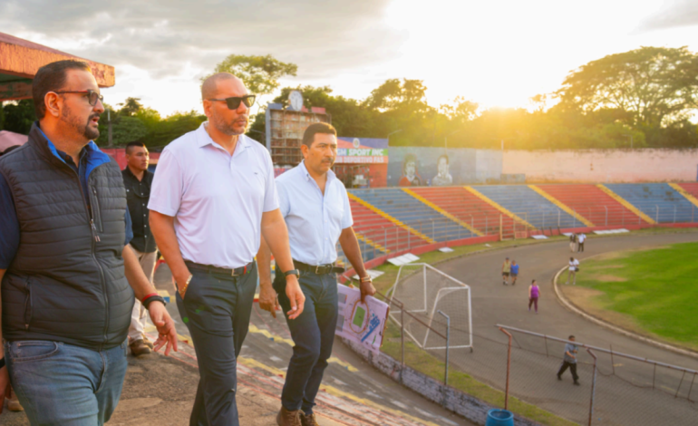 Hermano del presidente Bukele anunció la remodelación del histórico estadio

 – El diario andino