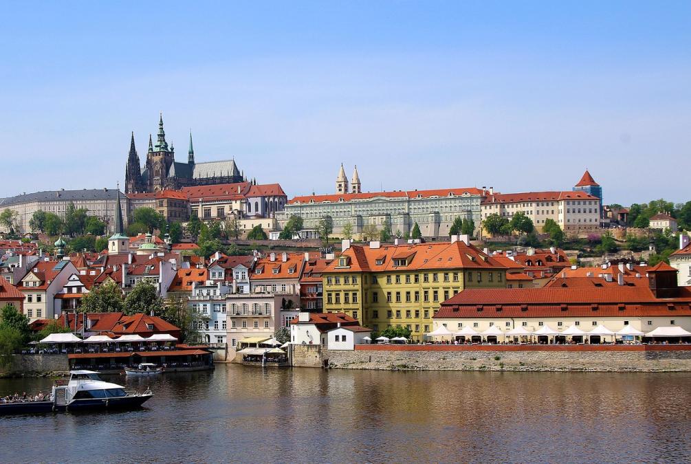 Requisitos de visa de trabajo y visa de vacaciones Perú-Checa a partir de febrero de 2026

 – El diario andino