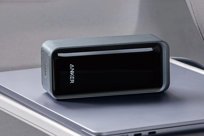 Esta Navidad no me iré de viaje sin mi powerbank. Tiene pantalla y se puede cargar hasta un ordenador.

 – El diario andino