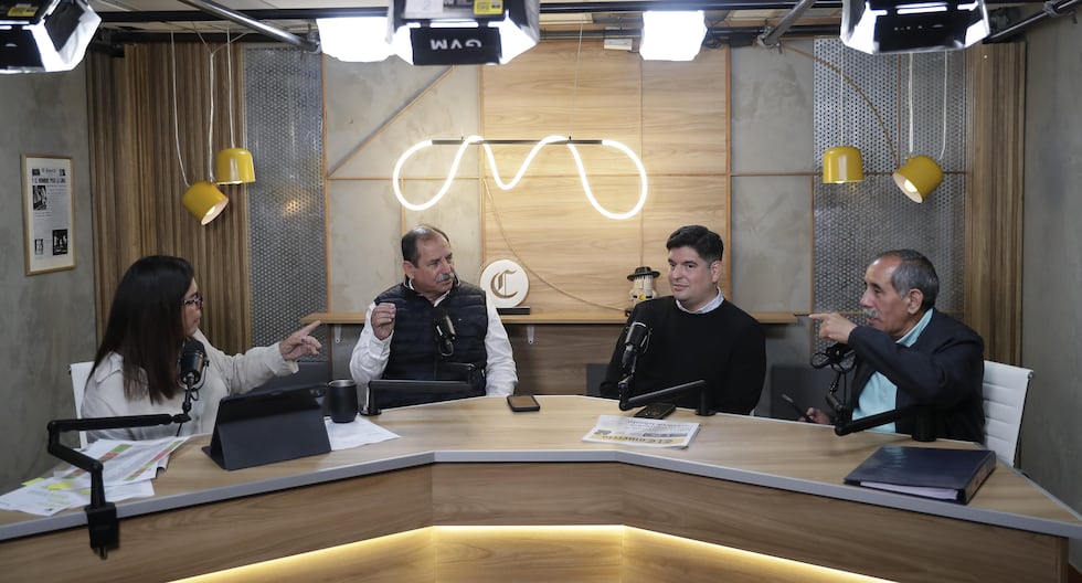 Acción popular: CEO: La elección de Alfredo Barnechea fue ‘impecable’, Ricardo Burga: ‘Fue un fraude escandaloso’ | ELECCIONES

 – El diario andino