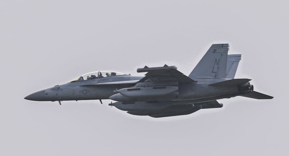 Venezuela | Cómo es el EA-18G Growler, el avión de guerra electrónica de Estados Unidos que bloqueó los radares y sistemas de defensa de Venezuela para capturar a Nicolás Maduro | Donald Trump | Tlcnota | MUNDO

 – El diario andino