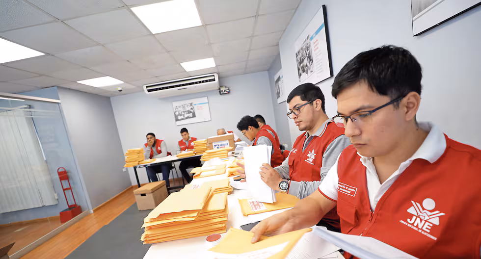 Elecciones de gobiernos regionales y locales 2026 | JNE se reunirá el sábado 17 hasta las 23:59 para recibir solicitudes para el registro de alianzas electorales | lo último | POLÍTICA

 – El diario andino