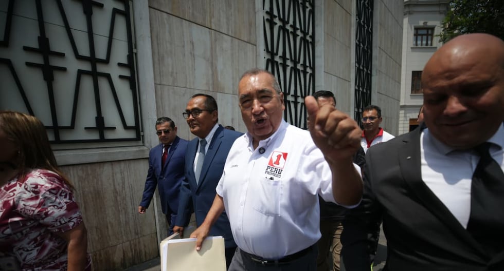 Mario Vizcarra: JEE acepta que se tramite recurso de huelga y eleva su caso al JNE | ELECCIONES

 – El diario andino