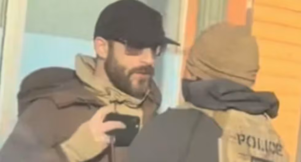 Videos muestran al hombre asesinado en Minneapolis defendiendo a personas de agentes de ICE | último | MUNDO

 – El diario andino