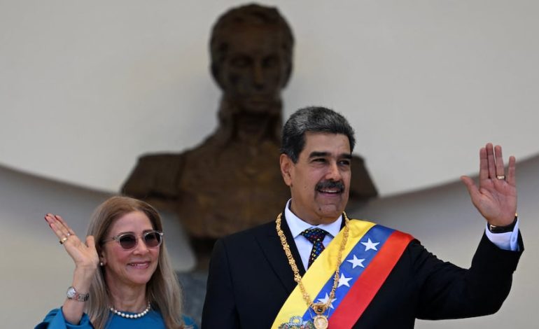 Donald Trump dice que Nicolás Maduro fue “capturado y llevado” de Venezuela junto a su esposa Cilia Flores | Estados Unidos | MUNDO

 – El diario andino