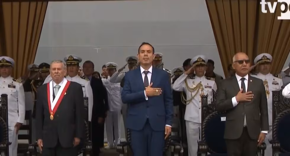 José Jerí asiste al acto de La Marina entre críticas por sus reuniones no oficiales | POLÍTICA

 – El diario andino