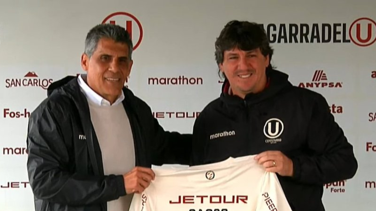 Jean Ferrari criticó al técnico de Universitario por llamar cadáver a la Liga 1

 – El diario andino