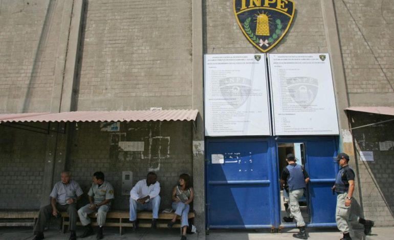 Decisiones ejecutivas ponen en riesgo el acceso a Internet

 – El diario andino