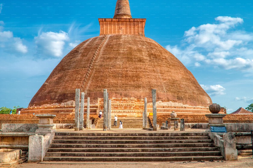 hoy sigue dominando Sri Lanka

 – El diario andino