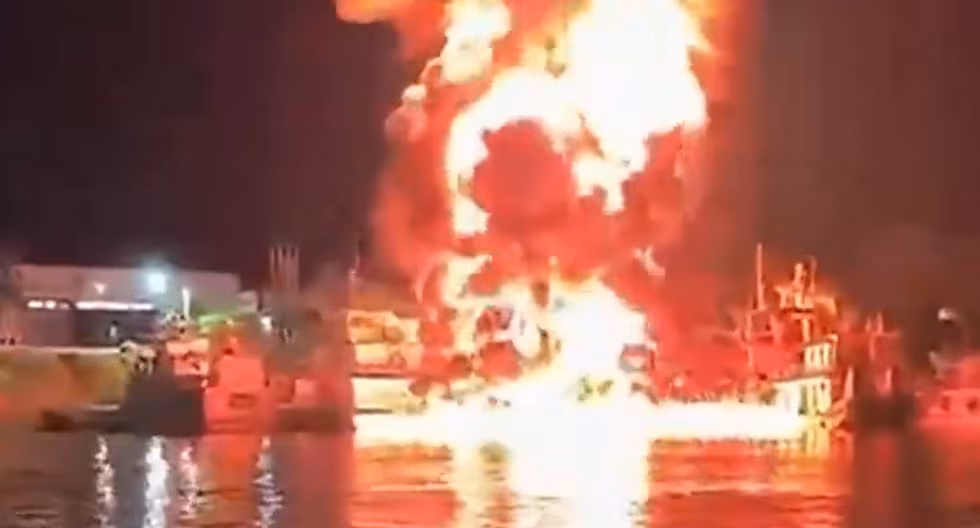 Iquitos: explosión de embarcación deja seis heridos | PERÚ

 – El diario andino