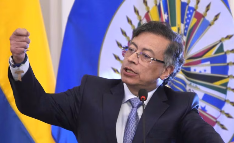 Colombia | Gustavo Petro califica de «golpe de estado» la exclusión de su candidato de la consulta presidencial de izquierda | Iván Cepeda último | MUNDO

 – El diario andino