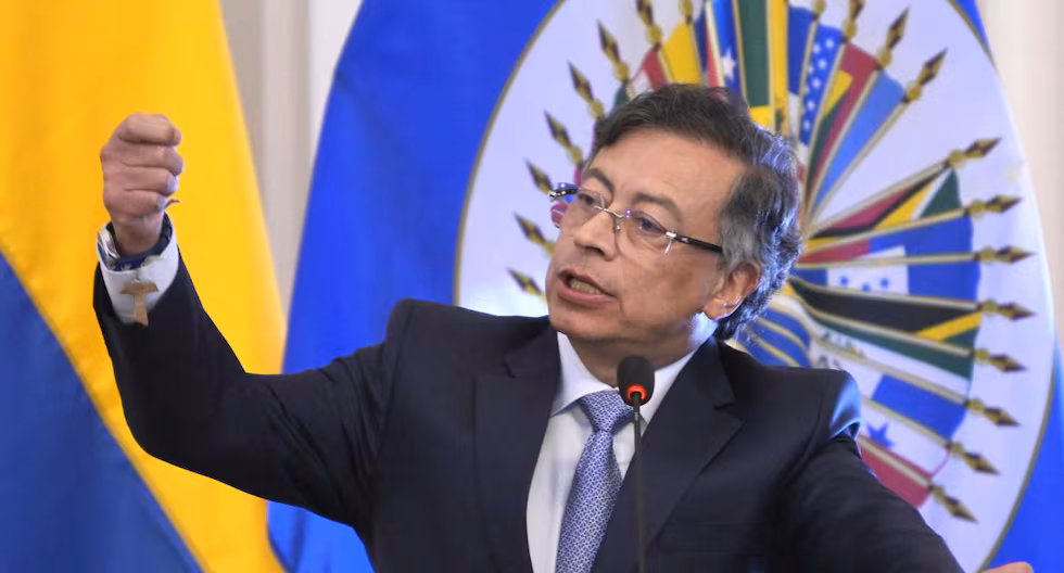 Colombia | Gustavo Petro califica de «golpe de estado» la exclusión de su candidato de la consulta presidencial de izquierda | Iván Cepeda último | MUNDO

 – El diario andino