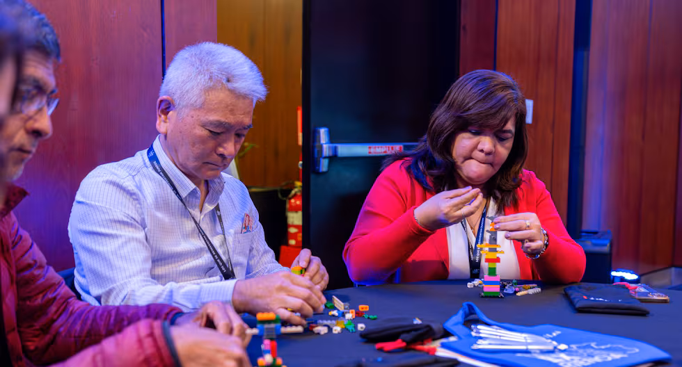 Convocan hackathon universitario con soluciones innovadoras para personas de 50 y más | PERÚ

 – El diario andino