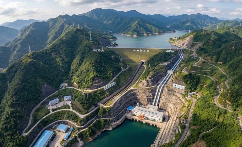 China ha batido récords al ampliar su capacidad eólica y solar. Ahora vamos a por todas con el almacenamiento hidroeléctrico por bombeo

 – El diario andino