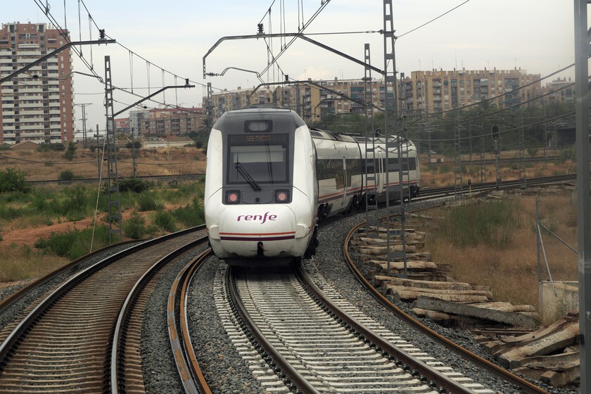 Hace 150 años España tomó una decisión única en el mundo. Ouigo e Iryo creen que Renfe lo utiliza para sacarlos del mercado

 – El diario andino