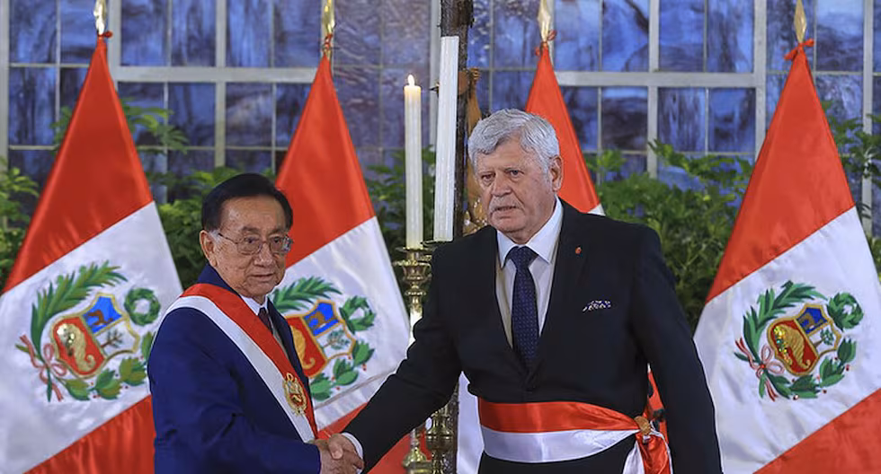 Directorio Ejecutivo designa al exministro Hugo Begazo de Bedoya como nuevo Director Ejecutivo de Devida | lo último

 – El diario andino