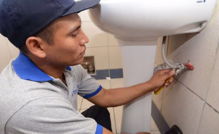 Formación técnica gana relevancia en construcción y saneamiento

 – El diario andino