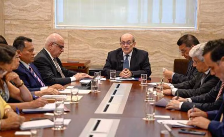 El gobierno cancela las elecciones generales en Oriente Medio del 12 de abril por el conflicto

 – El diario andino