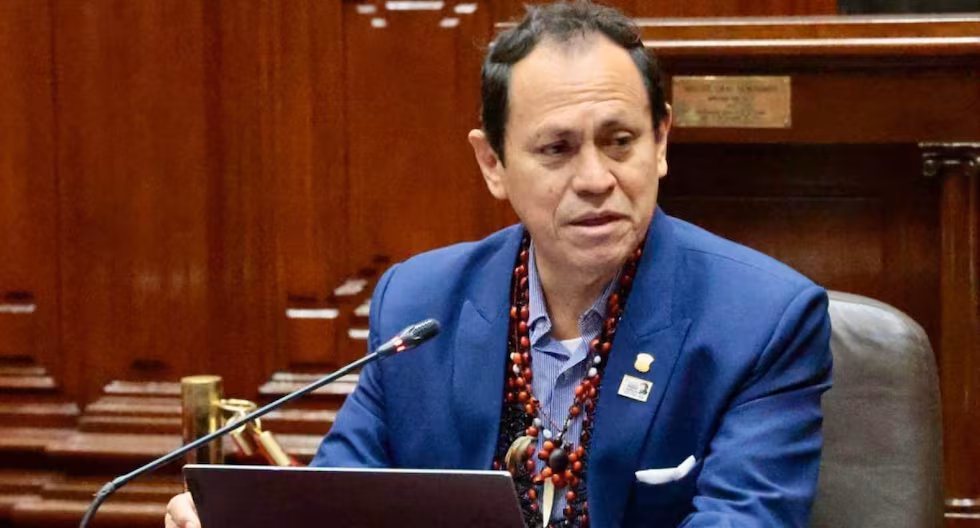 Segundo Montalvo pide al Congreso discutir el informe de ética y propone suspenderlo por 60 días | lo último

 – El diario andino