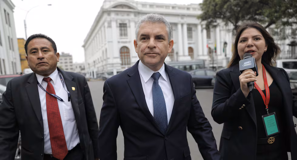 Rafael Vela: Inspección Nacional del Ministerio Público lo suspende del trabajo por 9 meses

 – El diario andino