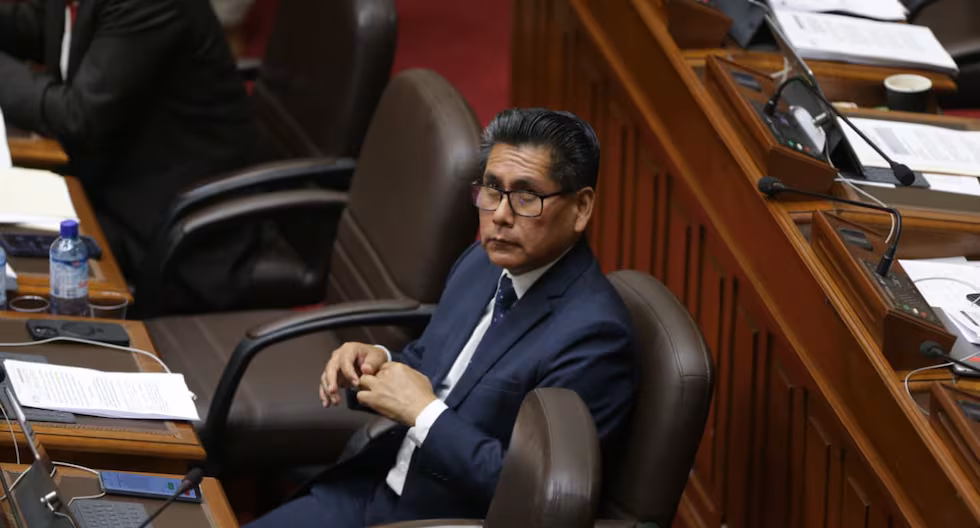 Víctor Cutipa | Mario Janampa | Jurado Nacional de Elecciones | Juntos por el Perú | Roberto Sánchez | Alfredo Huisa Mamani | Fernando Osco Pacheco | JNE

 – El diario andino