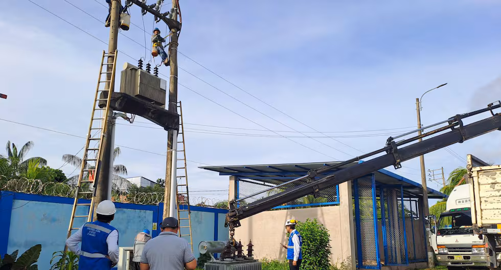 Puerto Maldonado lleva más de 36 horas sin agua potable tras la caída de un rayo en la planta

 – El diario andino