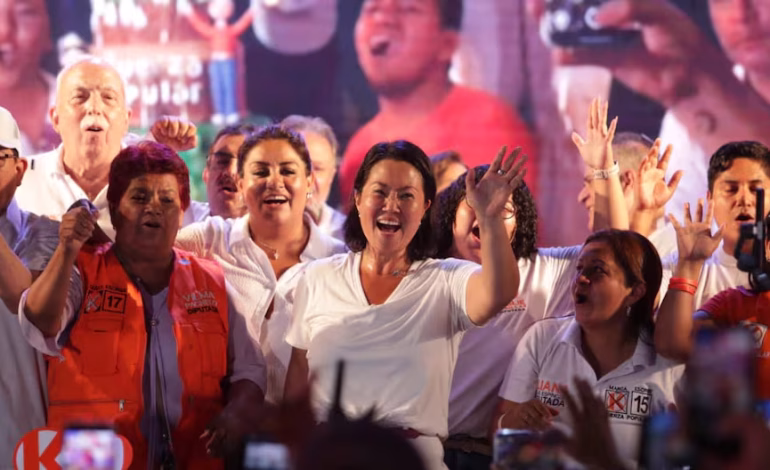 Keiko Fujimori considera poco probable que la bancada de Fuerza Popular le dé un voto de confianza a Denisse Miralles.

 – El diario andino