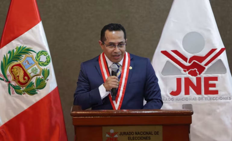 Debate Presidencial 2026: El Presidente del JNE pide que prevalezcan las ideas, el respeto mutuo y las últimas reglas establecidas

 – El diario andino