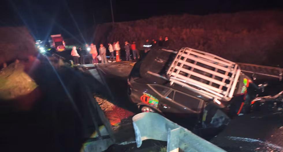 Áncash: Puente Sahuay se derrumba por intensas lluvias y deja un muerto y varios heridos | el último

 – El diario andino