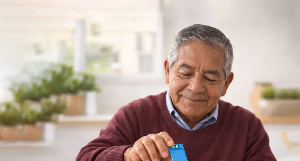 Pastillero inteligente: el dispositivo que busca mejorar el seguimiento de los tratamientos médicos

 – El diario andino