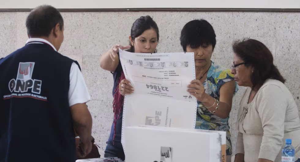 El Parlamento aprueba una pausa laboral para los trabajadores electorales como incentivo de cara a las elecciones

 – El diario andino
