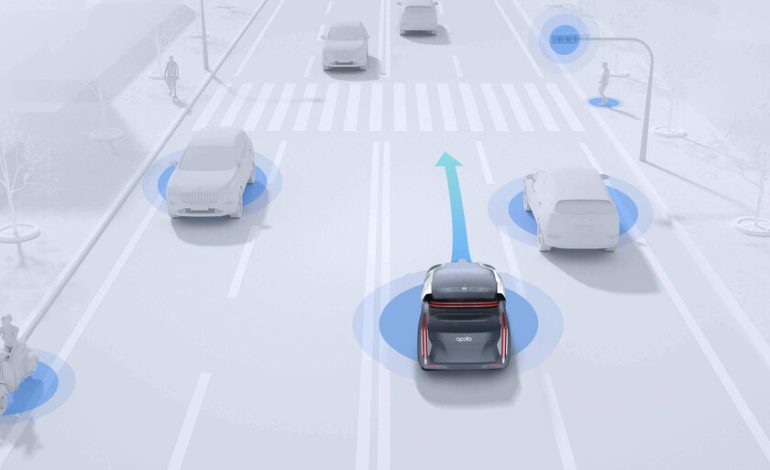 China lleva años alardeando de sus robotaxis sin conductor. Hasta más de 100 se han plantado a la vez en Wuhan

 – El diario andino