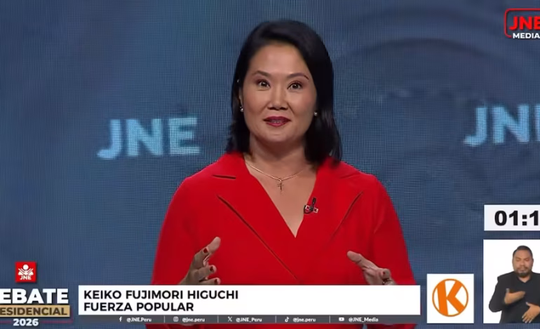 Keiko Fujimori niega haber propuesto un pacto con Rafael López Aliaga: «Lo que quería demostrar es que el enemigo del país es la izquierda»

 – El diario andino