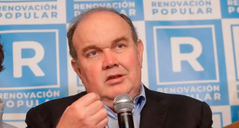 Rafael López Aliaga tras incidente en reunión: «No se puede permitir que ataquen a personas que piensan diferente» último

 – El diario andino